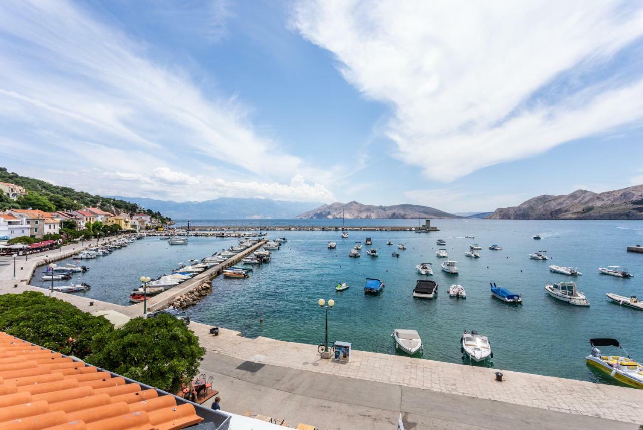 Apartments Riva Baška Esterno foto